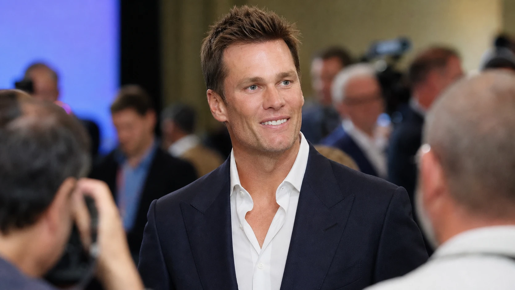 What is known about Tom Brady's relationship history - angelina jolie and tom brady